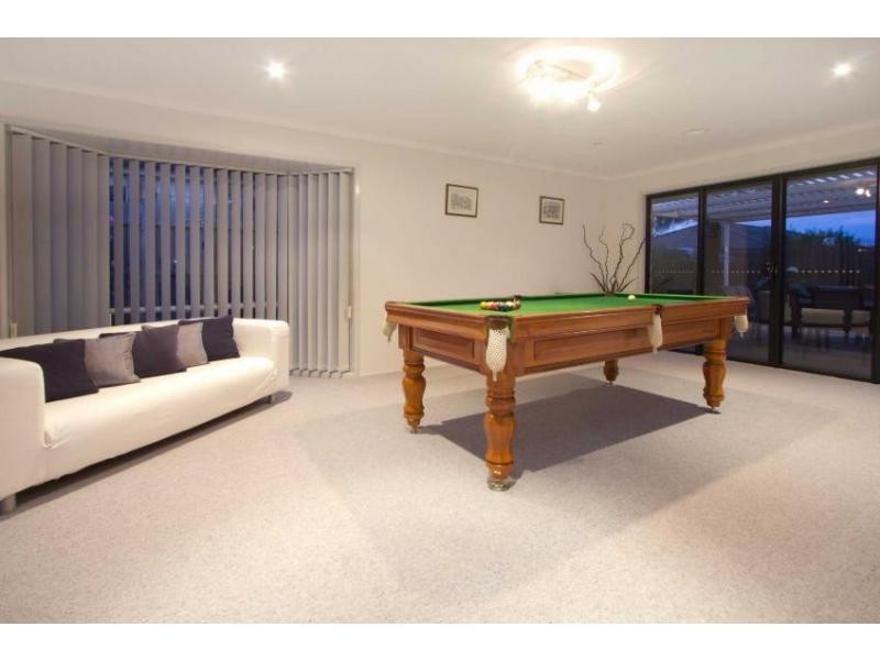 12 Stephanie Close, Berwick VIC 3806