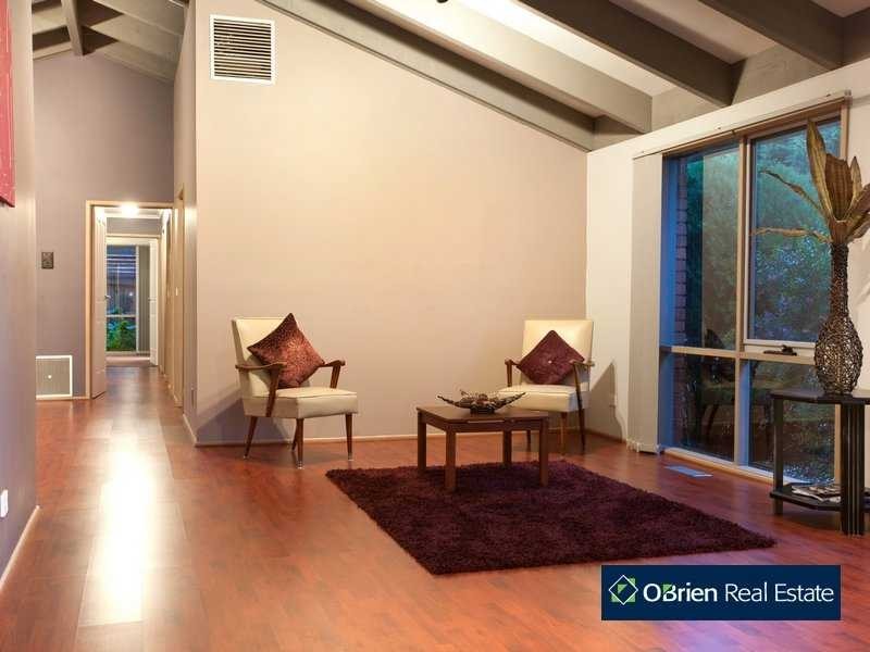 9 Laurus Court, Narre Warren VIC 3805