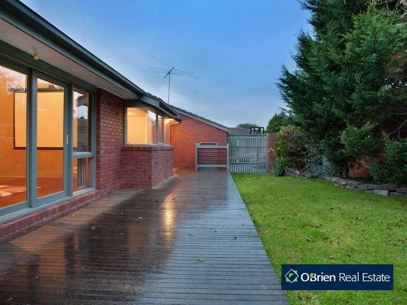 9 Laurus Court, Narre Warren VIC 3805