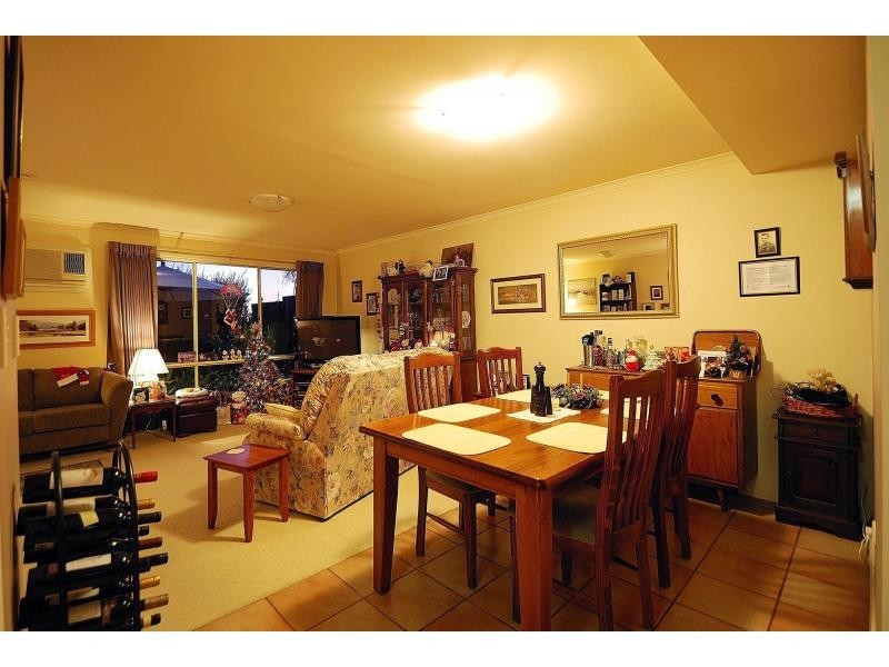 42/5-17 William Road, Berwick VIC 3806