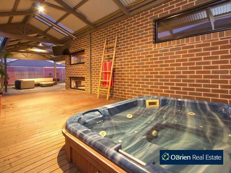 5 Belmont Road, Berwick VIC 3806