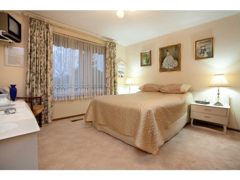 2 Selwood Court, Berwick VIC 3806