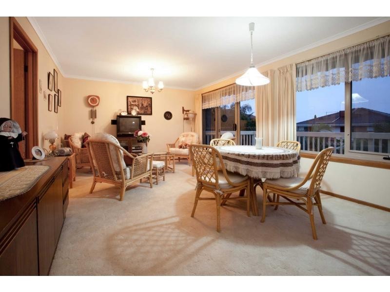 2 Selwood Court, Berwick VIC 3806