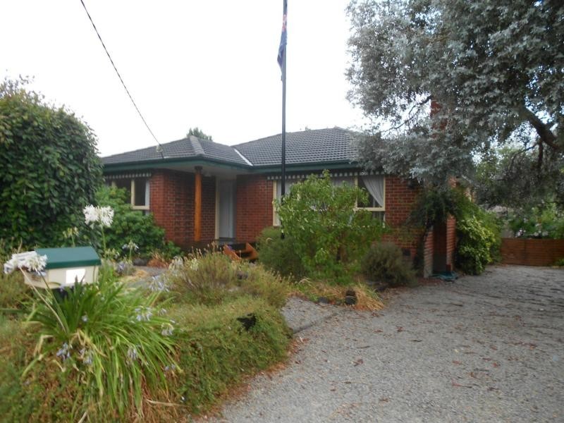 26 Sweetgum Avenue, Narre Warren VIC 3805