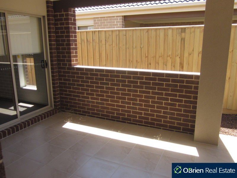 7 Fantail Lane, Pakenham VIC 3810