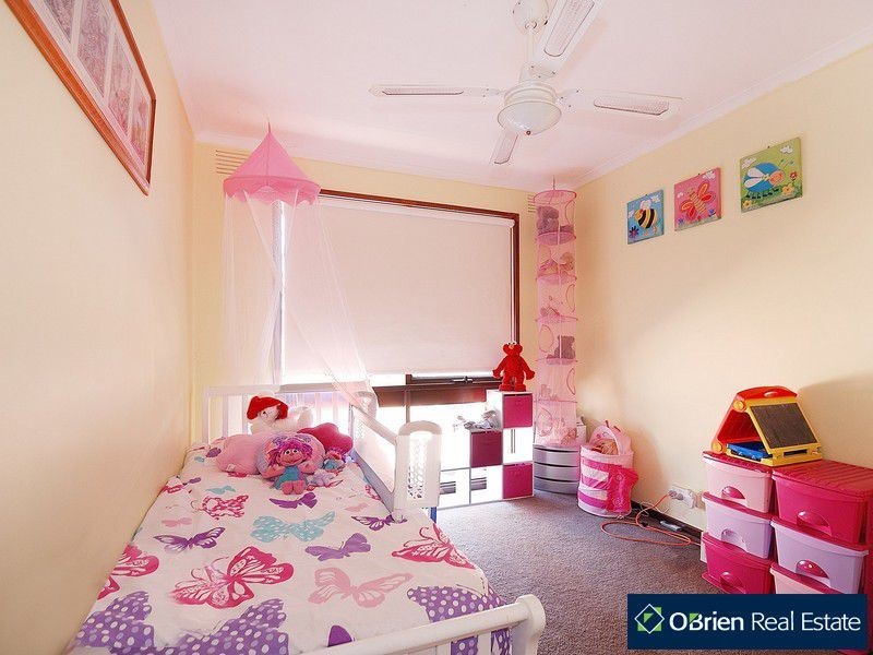 32 Houlder Avenue, Junction Village VIC 3977