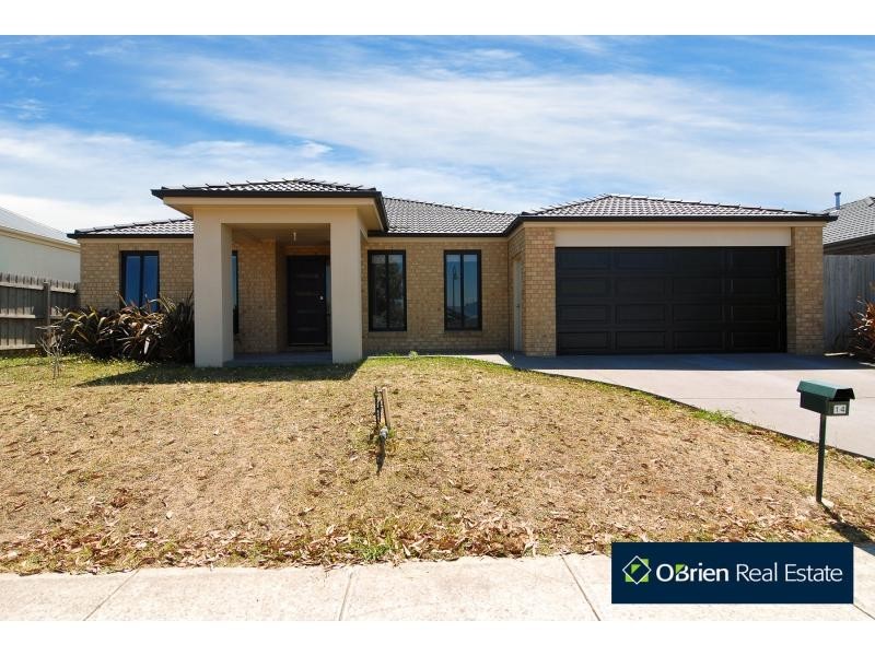 14 Ferndown Drive, Cranbourne VIC 3977