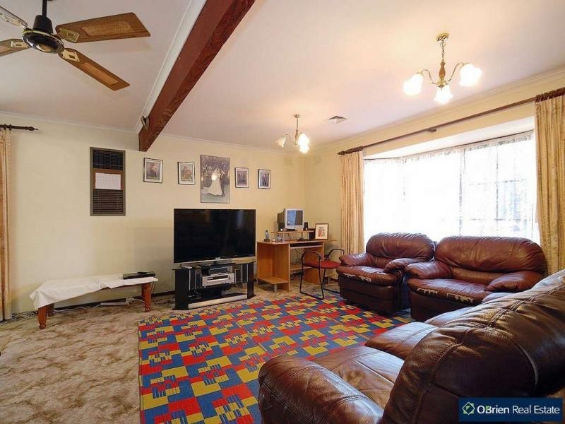 199 Sladen Street, Cranbourne VIC 3977