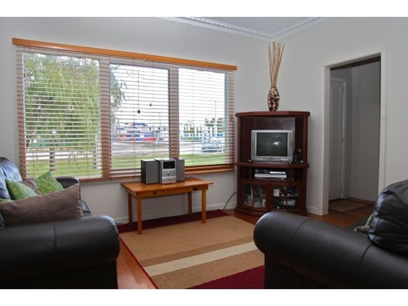 201 Sladen Street, Cranbourne VIC 3977