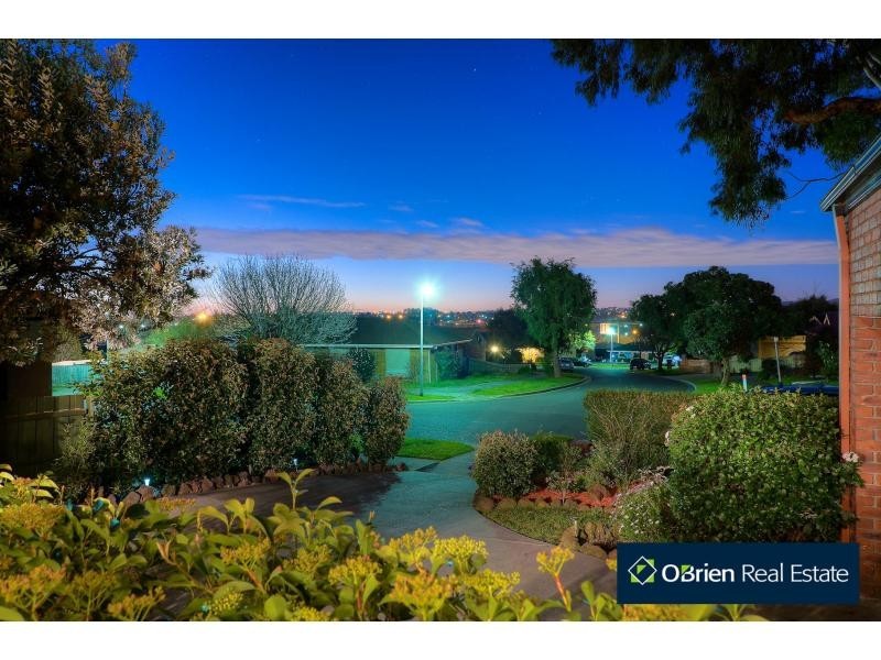 6 Callistemon Crescent, Narre Warren VIC 3805