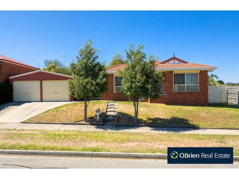 57 Ellenvale Drive, Narre Warren VIC 3805