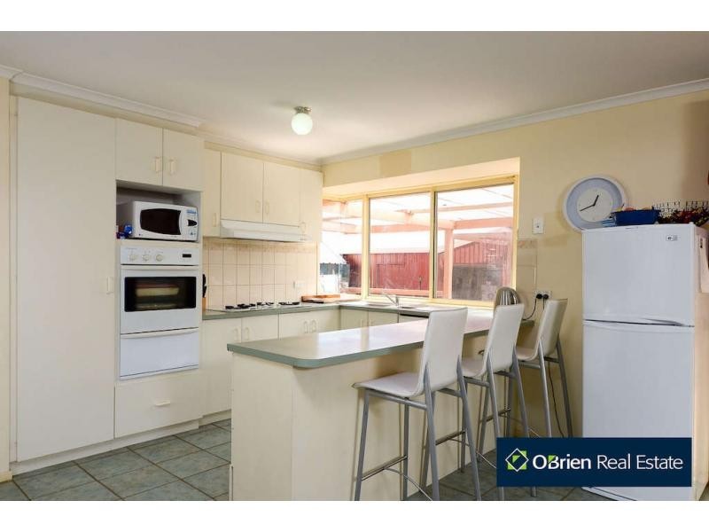 57 Ellenvale Drive, Narre Warren VIC 3805