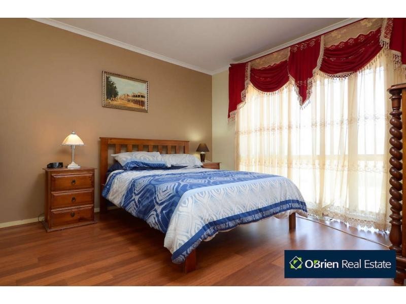 57 Ellenvale Drive, Narre Warren VIC 3805