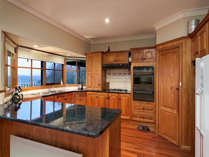 195 Huxtable Road, Pakenham Upper VIC 3810