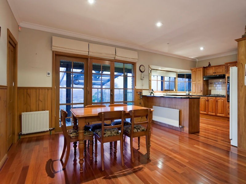 195 Huxtable Road, Pakenham Upper VIC 3810