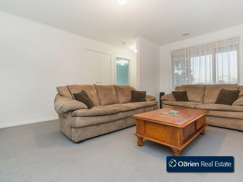 5 Pagoda Place, Cranbourne VIC 3977