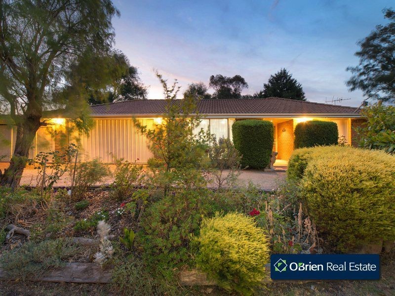 3 Yaltara Close, Cranbourne West VIC 3977