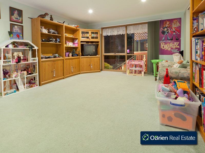 140 Telford Drive, Berwick VIC 3806