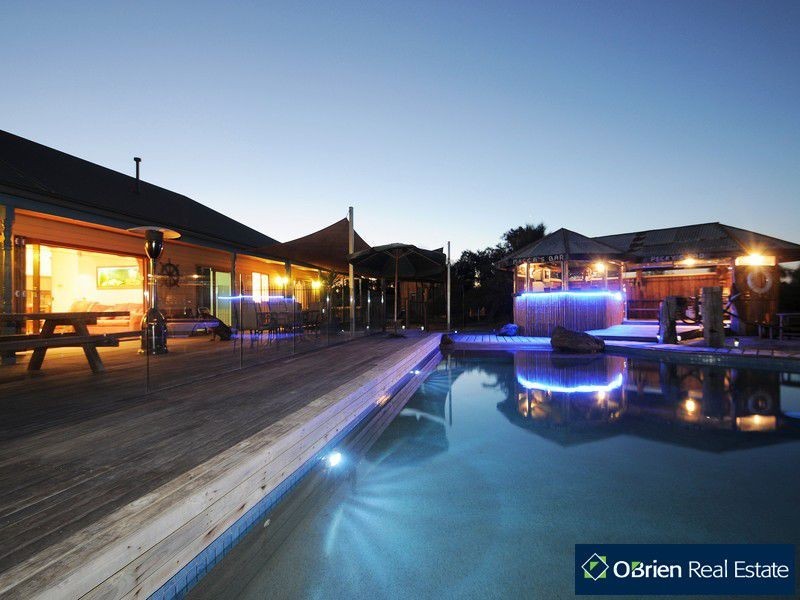 875 North Road, Cranbourne South VIC 3977