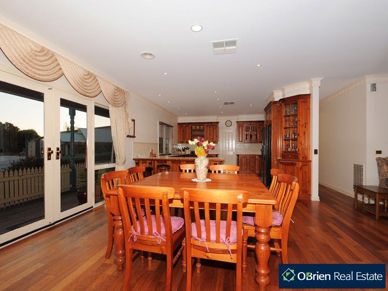 875 North Road, Cranbourne South VIC 3977