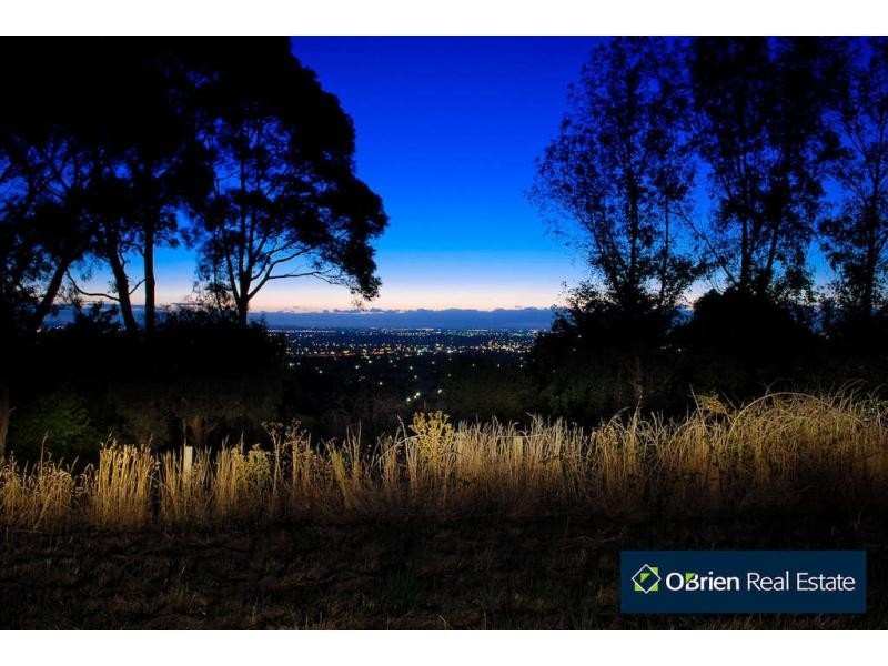 97 Beaumont Road, Berwick VIC 3806