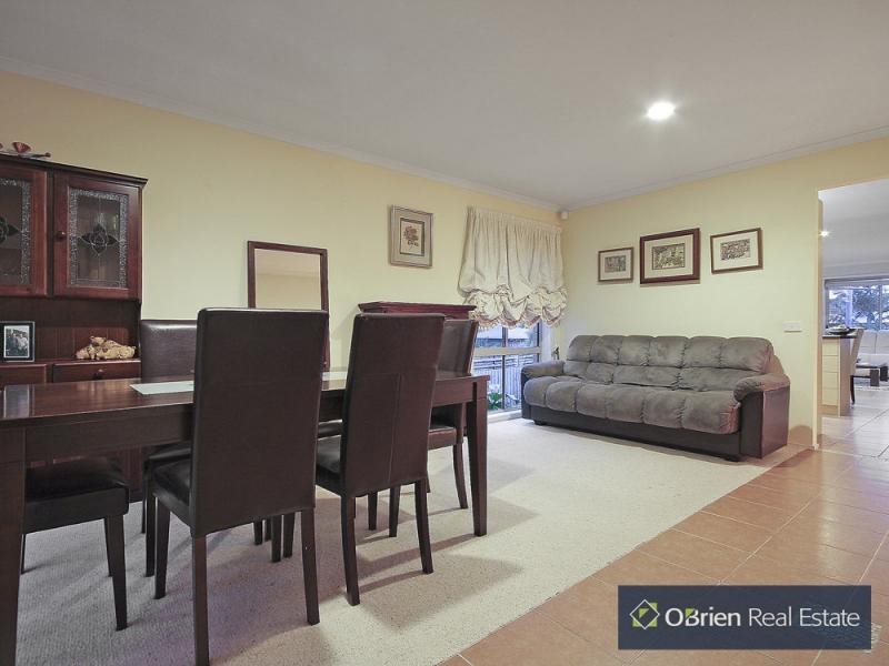 18 Gentle Annie Drive, Blind Bight VIC 3980