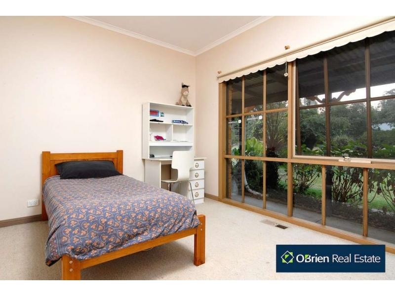 235 Belgrave Hallam Road, Narre Warren North VIC 3804