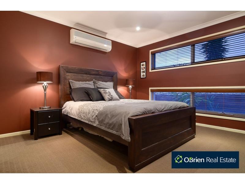 21 Caribbean Pine Court, Lyndhurst VIC 3975