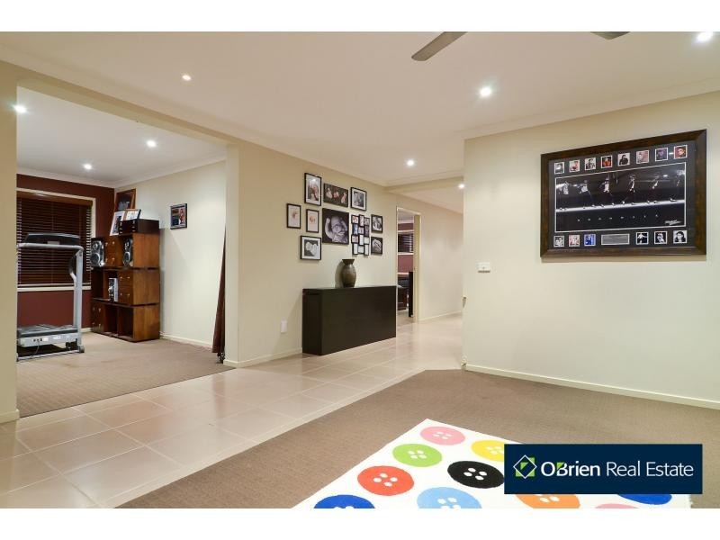 21 Caribbean Pine Court, Lyndhurst VIC 3975