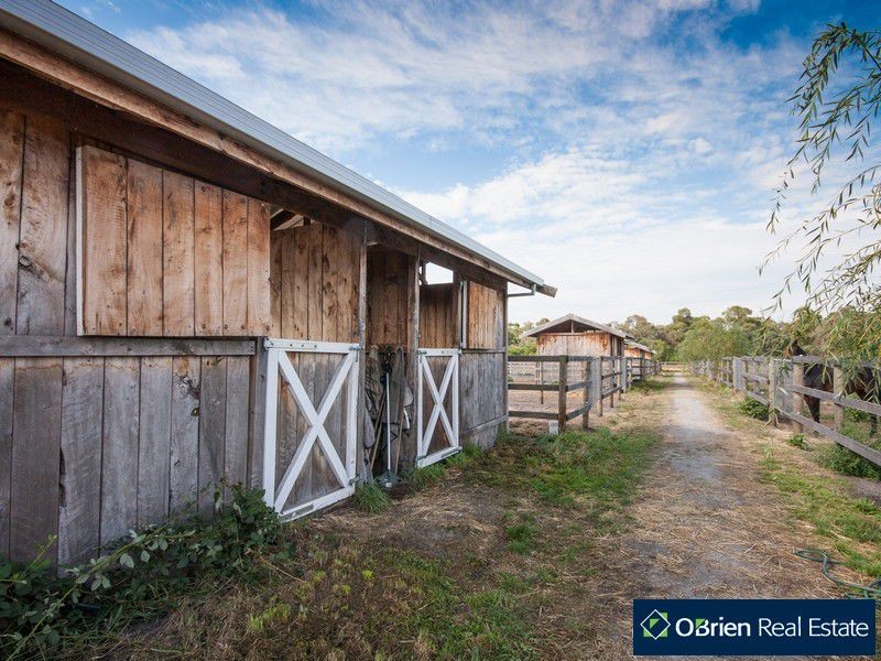 60 Oakhill Drive, Pearcedale VIC 3912