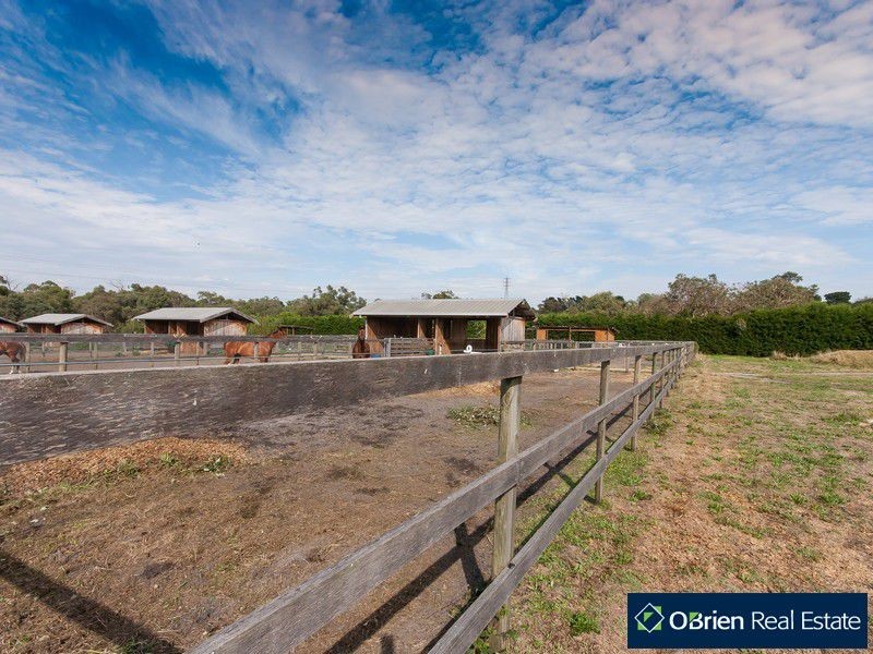 60 Oakhill Drive, Pearcedale VIC 3912