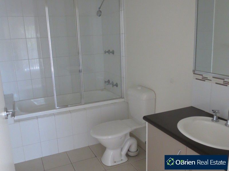 14/25 Lats Avenue, Carrum Downs VIC 3201