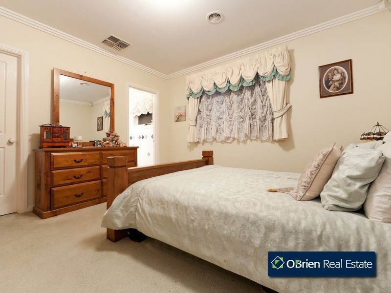 1 Pineview Court, Narre Warren South VIC 3805