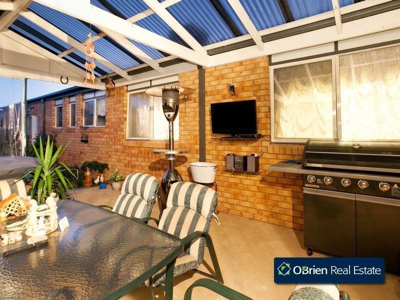 1 Pineview Court, Narre Warren South VIC 3805