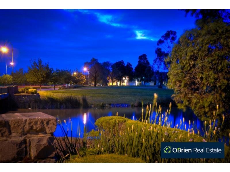 14 The Esplanade, Narre Warren South VIC 3805