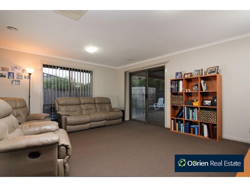14 The Esplanade, Narre Warren South VIC 3805