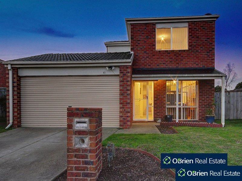 93 Sweeney Drive, Narre Warren VIC 3805
