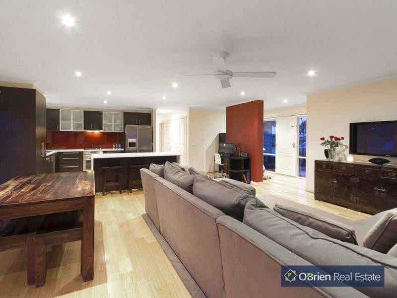 1 Shaw Road, Junction Village VIC 3977