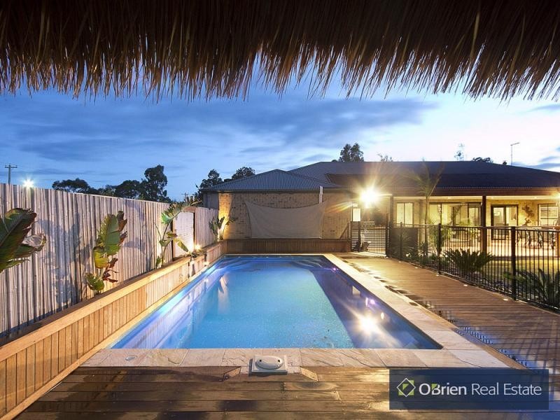 3 Sweetwattle Drive, Cranbourne South VIC 3977