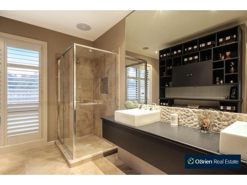 3 Sweetwattle Drive, Cranbourne South VIC 3977