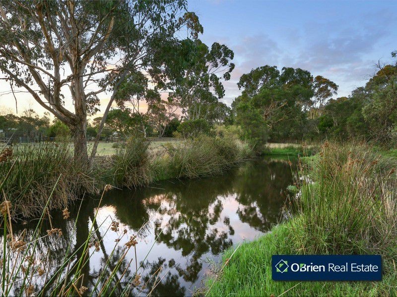 41 Browns Road, Devon Meadows VIC 3977