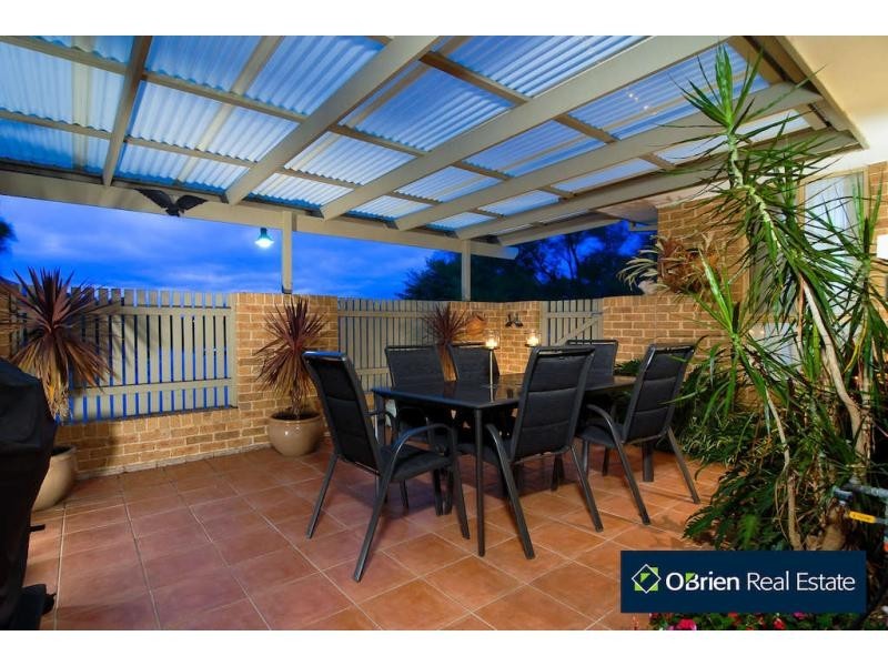 1 Nadeen Street, Narre Warren South VIC 3805