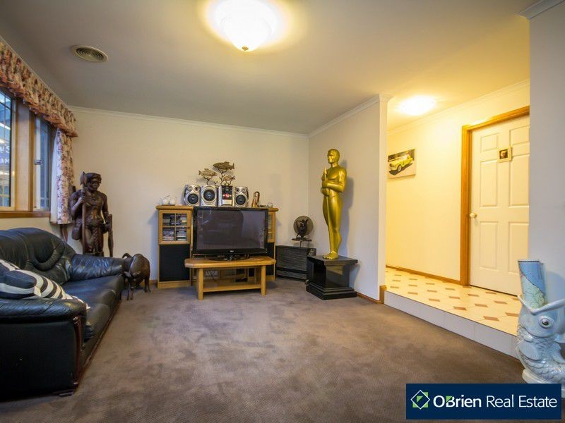 6-8 Madelyn Court, Cranbourne South VIC 3977