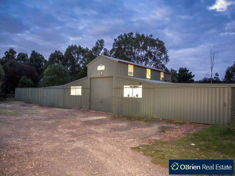 6-8 Madelyn Court, Cranbourne South VIC 3977