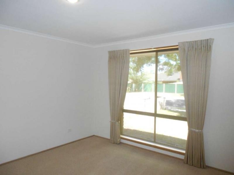 35 Ashfield Drive, Berwick VIC 3806