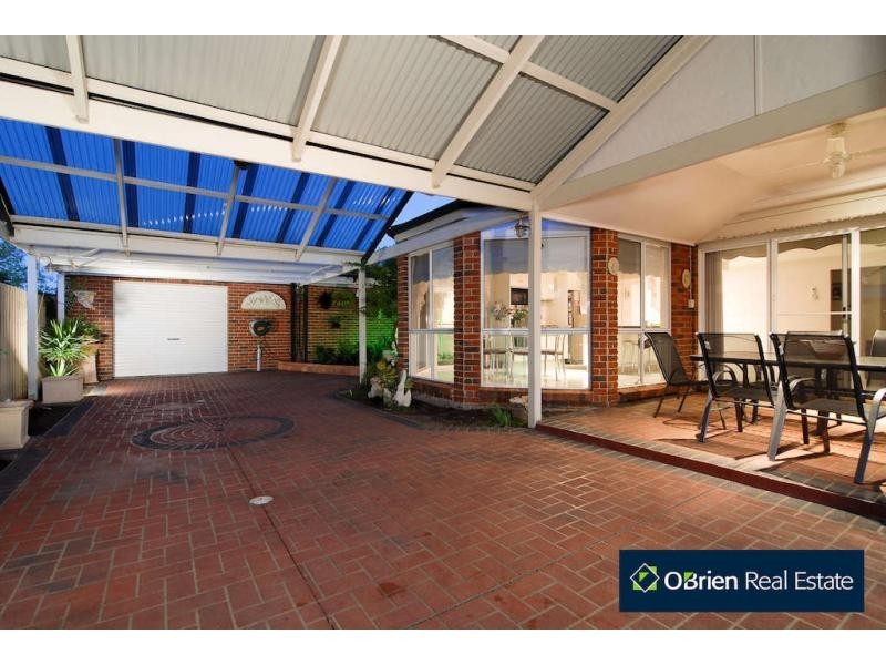 49 Wood Road, Narre Warren South VIC 3805