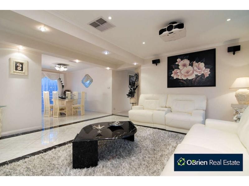 49 Wood Road, Narre Warren South VIC 3805