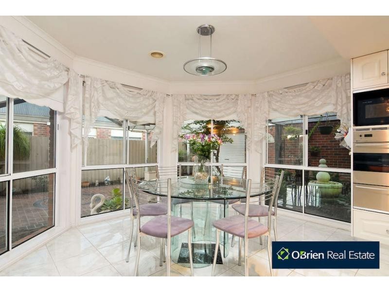 49 Wood Road, Narre Warren South VIC 3805