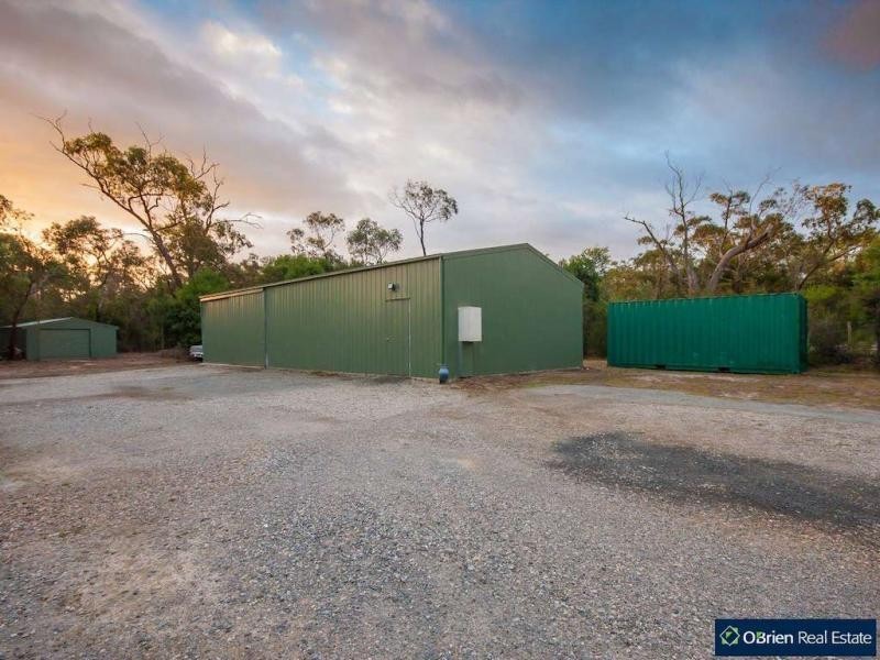 25 Sweet Wattle Drive, Cranbourne South VIC 3977