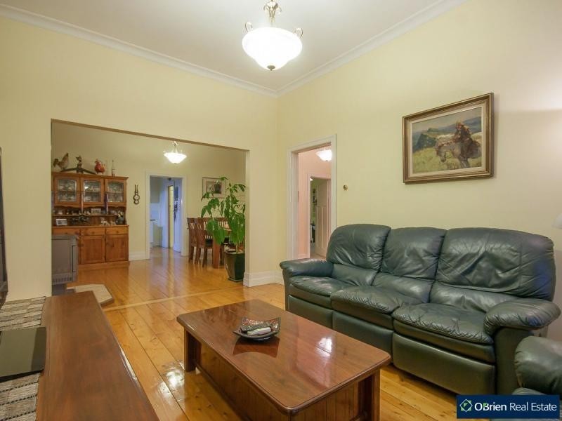 25 Sweet Wattle Drive, Cranbourne South VIC 3977